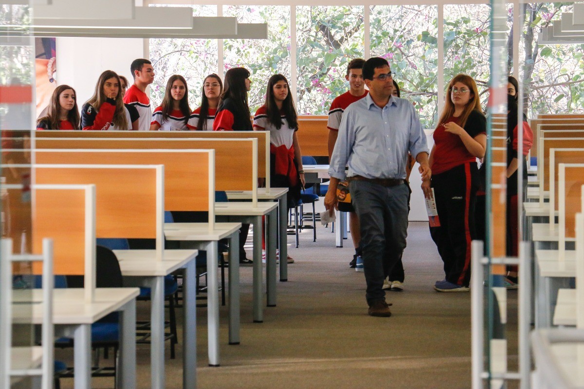 Estudantes do Ensino Médio concorrem a prêmios na Olimpíadas de Atualidades da FACAMP