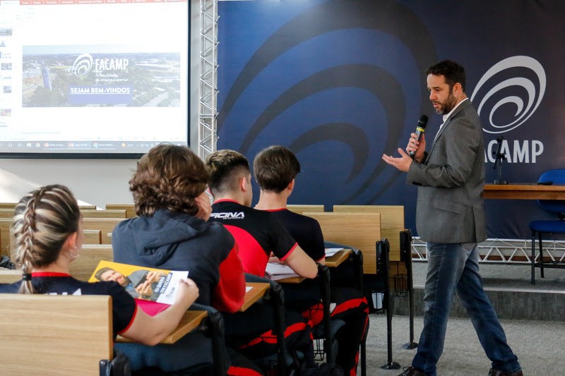 Olimpíadas de Atualidades da FACAMP premia estudantes do ensino médio