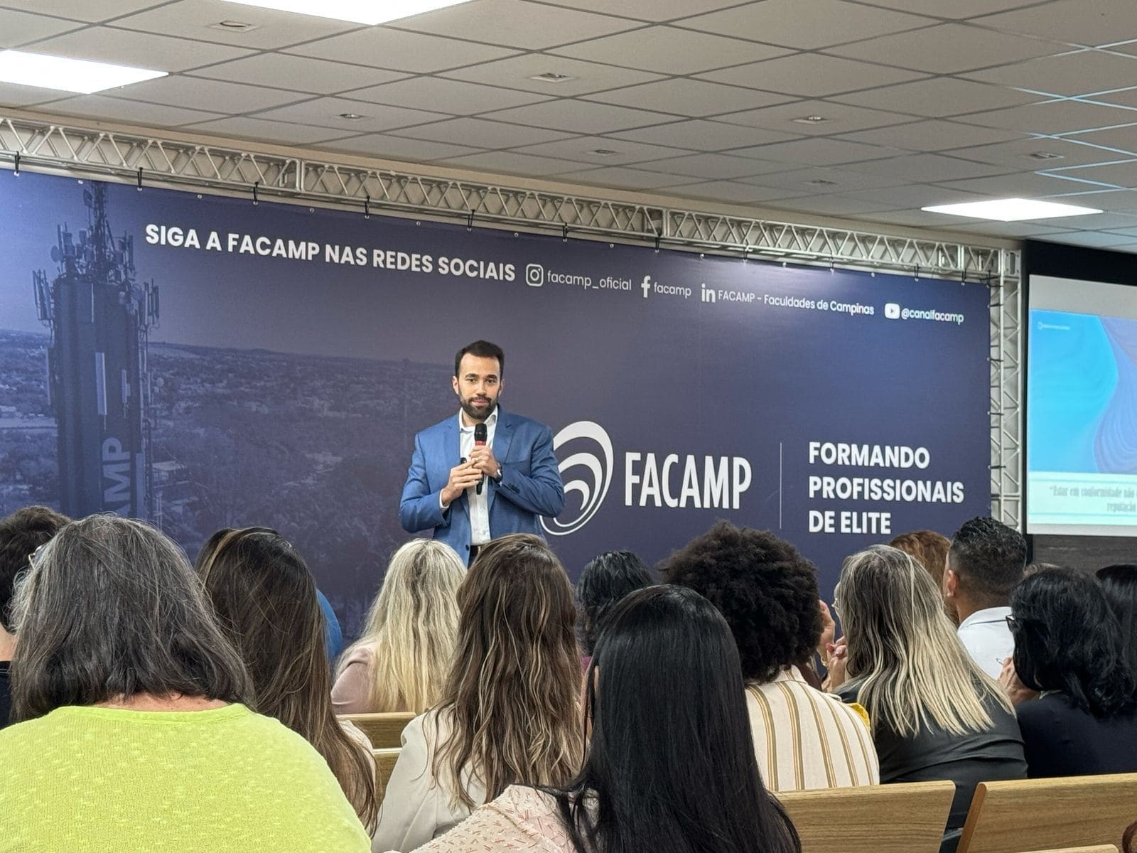 FACAMP e ABRH Campinas reuniram mais de 135 empresas para discutir os desafios da nova NR-1 e a promoção da saúde mental no trabalho